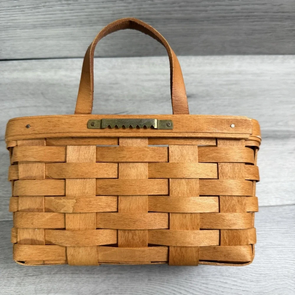 Vintage 1991 Longaberger Hanging Basket Small Brown Wall Organizer 8 inch
